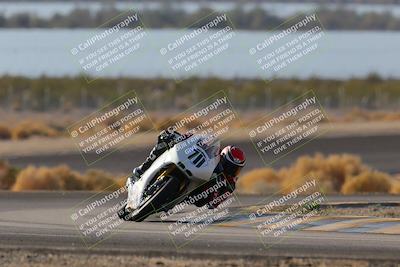 media/Dec-18-2022-SoCal Trackdays (Sun) [[8099a50955]]/Turn 14 (940am)/